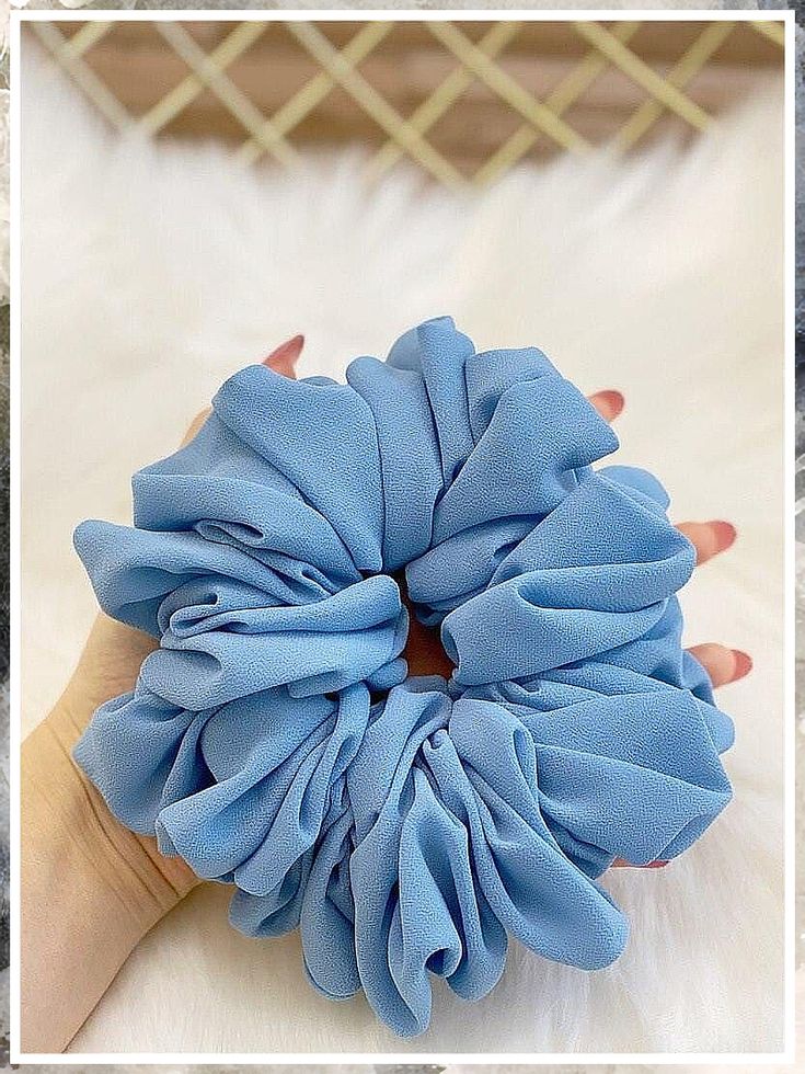 Scrunchie - Sky blue